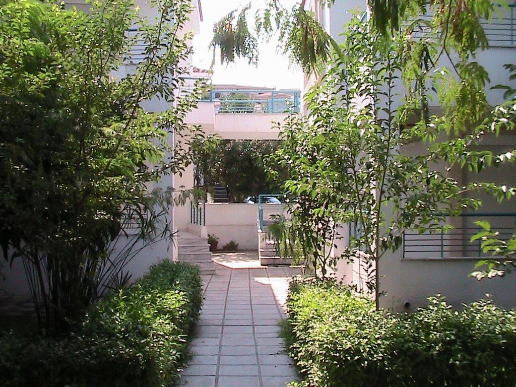 Niki Apartments Polychrono Extérieur photo